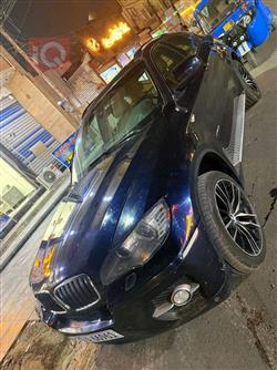 بی ئێم دەبڵیو X6